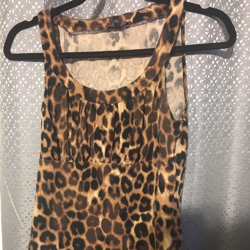 Cheetah top